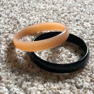 2/$12 - Pair of Glass Bangles from India